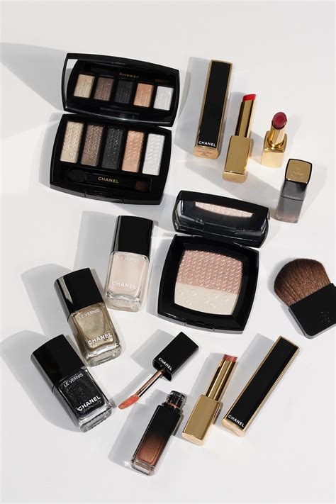 chanel holoday set|Chanel holiday 2023 gift set.